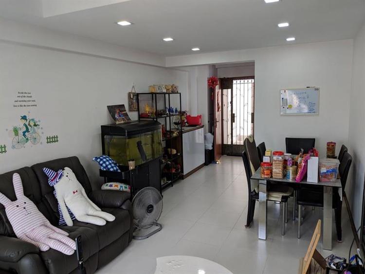 Boon Lay Drive thumbnail photo